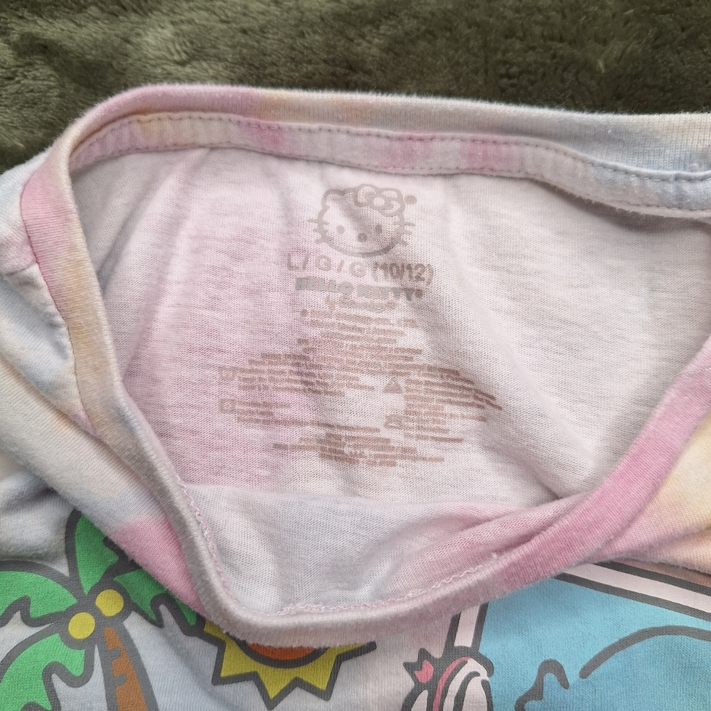 UsedbHello Kitty And Friends Kids Size Large 10/12 T‎ Shirt Kawaii - Picture 2 of 5